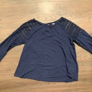 Flowy Kids top with lace shoulders